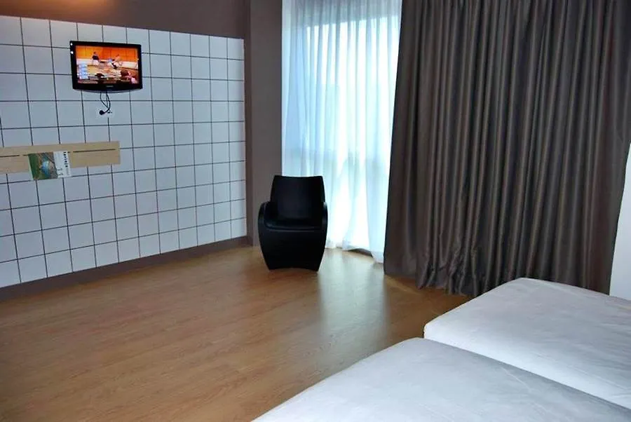 ELE Hotelandgo Arasur Miranda de Ebro Hotel